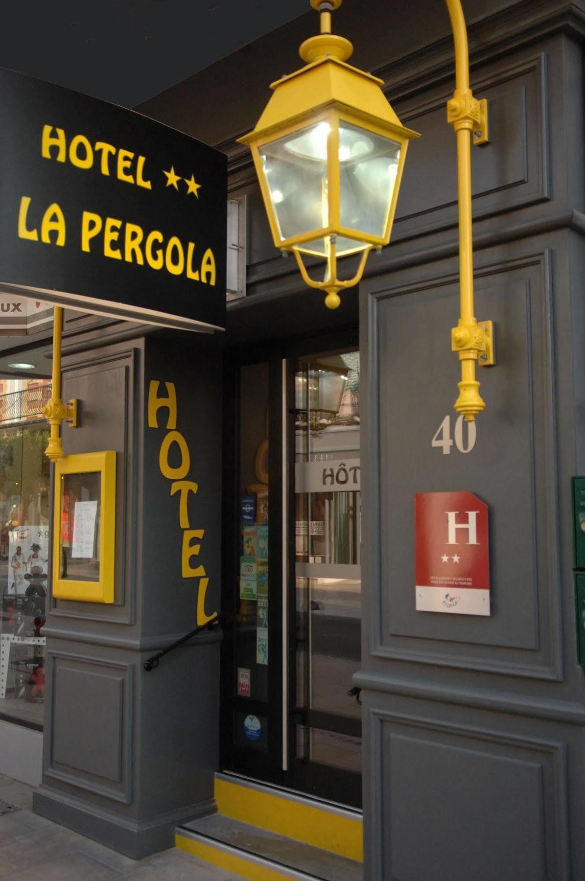 La Pergola D'Arcachon Hotel Exterior photo